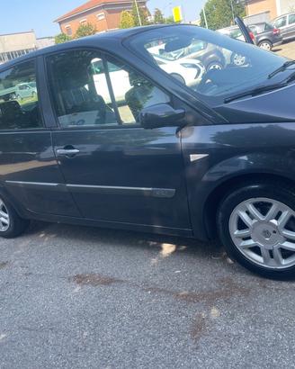 Renault Scenic Scénic 1.5 dCi/105CV Conquest