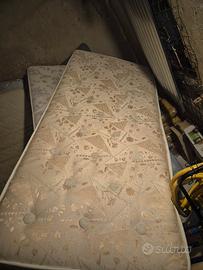 materassi singoli e 1 piazza e mezza