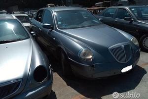 Lancia Thesis 2005 Demolita - Per Ricambi