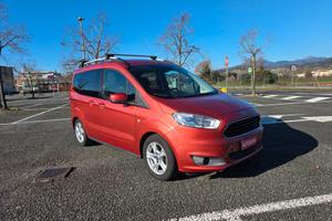 Ford Tourneo Courier 1.6 TDCI 95 CV Plus
