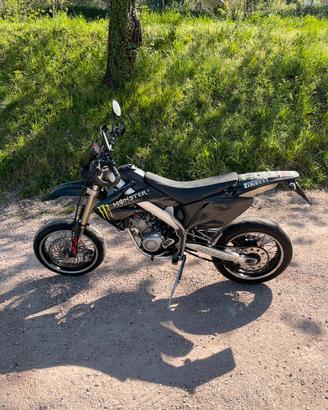 HM CRM 125 4T 2009 (leggere descrizione)