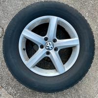 Cerchi e  Gomme Inverno Pirelli 215 65 R 16 Tiguan