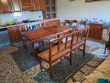 TAVOLO IN LEGNO MASSELLO