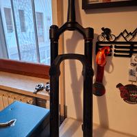 Forcella MTB Rockshox Pike Select+ 130mm Charger