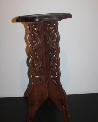 Tavolino Artigianale Intagliato e Intarsiato 1990