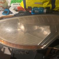 Faro anteriore citroen c4 picasso 2011