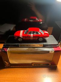Alfa Romeo 1965 Giulia Sp. GTA 1/18 Road Signature