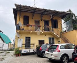 CASA DI CORTE A CASORATE PRIMO