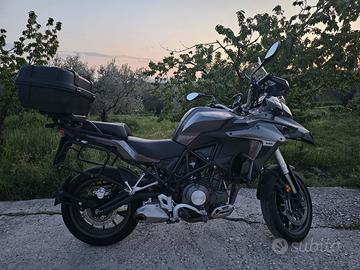 benelli trk 502