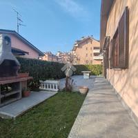 VILLA SINGOLA A OPERA