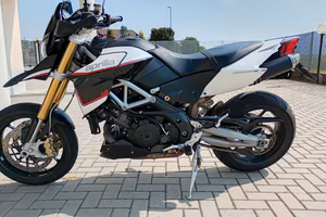 Aprilia Dorsoduro 1200