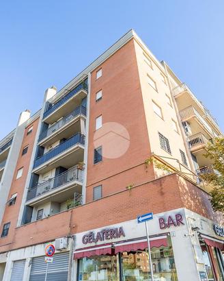 4 LOCALI A ROMA