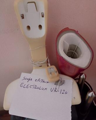 ricambi  scopa Electrolux e Silver Crest 