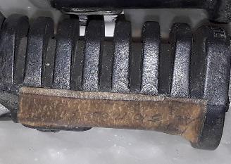 Pedana poggia piedi sx moto cagiva aletta oro 125
