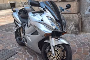 HONDA VFR V-TEC  800