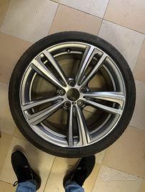 Cerchio bmw serie 3 serie 4 raggio 19 con gomma