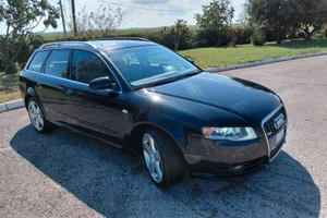 Audi A4 3.0 TDI quattro s-line 204 CV gancio train