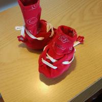 Scarpe per neonata rosse e rosa entrambi misura 16