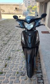 Scooter Kymco People GTI 125