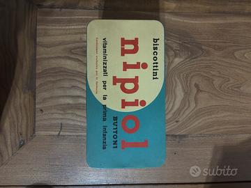 Scatola latta vintage Buitoni “Biscottini Nipiol”