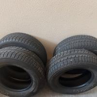 4 Pneumatici 205/70R 15C  M+S