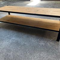 Mobile in ferro e legno