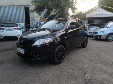 Lancia Ypsilon 0.9 TwinAir 85 CV 5 porte Metano Ec