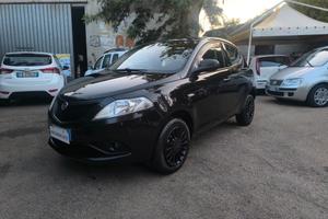 Lancia Ypsilon 0.9 TwinAir 85 CV 5 porte Metano Ec