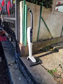 Aspirapolvere vorwerk folletto