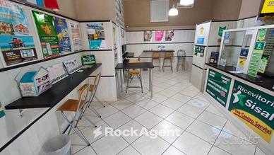 ATTIVITÀ COMMERCIALE