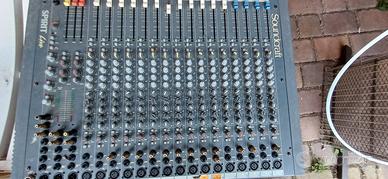 MIXER SOUNDCRAFT 16 CANALI