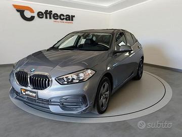 BMW 116 5P. Advantage