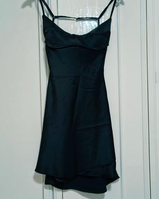 Vestito in raso nero di Zara