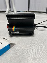 Macchina fotografica istantanea