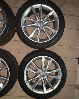 Cerchi in lega AUDI Originali 17’’+ Gomme invernal