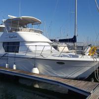 Barca a motore Carver 33 AFT Fly