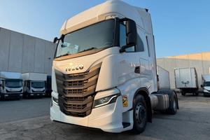 2022 IVECO Sway 490