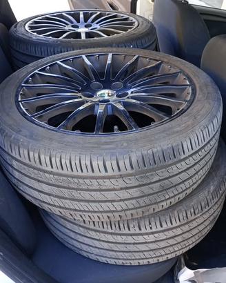 Cerchi e pneumatici da 17 per ALFA GT