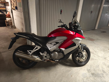 Honda Crossrunner 800