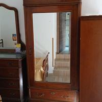 Armadio anta con specchio