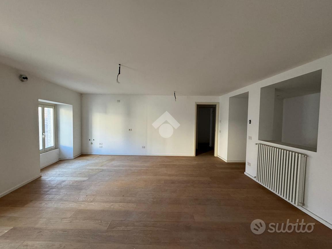 Apartment in Edolo, Brescia - Vista 2