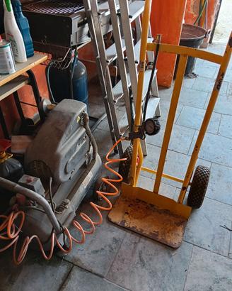 Carrello scala compressore
