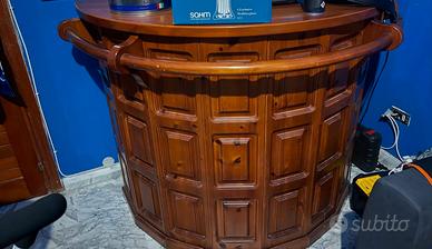 Angolo bar in legno