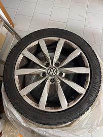 Gomme Kumho 225/45 r17 94v cerchi Volk. Originali