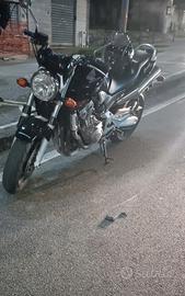 Honda Hornet 900 - 2002