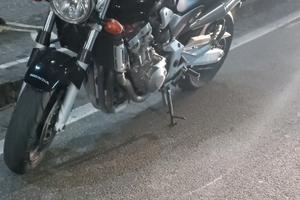 Honda Hornet 900 - 2002