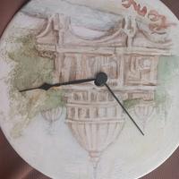 Orologio fatto e decorato a mano