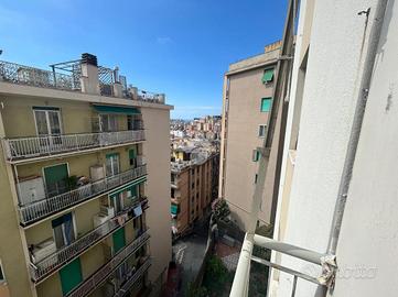 3 LOCALI A GENOVA