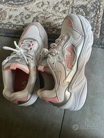 Sneakers FILA nuove