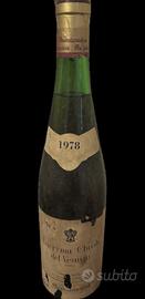 Vino bianco pregiato da collezione